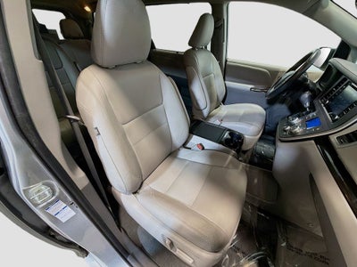 2020 Toyota Sienna XLE 7 Passenger