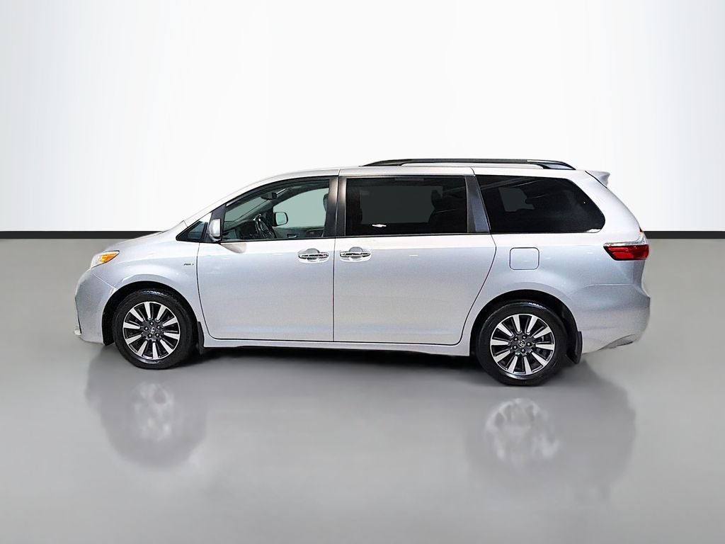 2020 Toyota Sienna XLE 7 Passenger