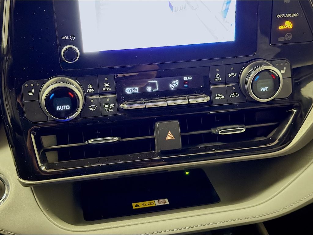 2023 Toyota Highlander Hybrid XLE