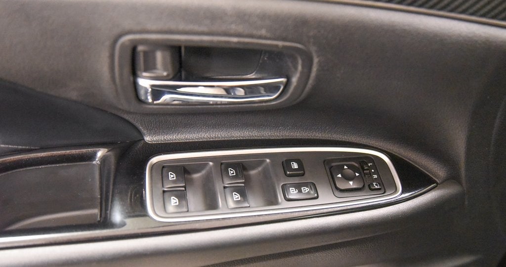 2021 Mitsubishi Outlander PHEV LE