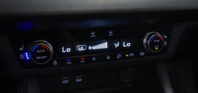 2025 Mitsubishi Outlander Base