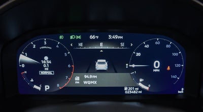 2025 Mitsubishi Outlander Base