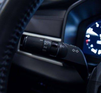 2025 Mitsubishi Outlander Base