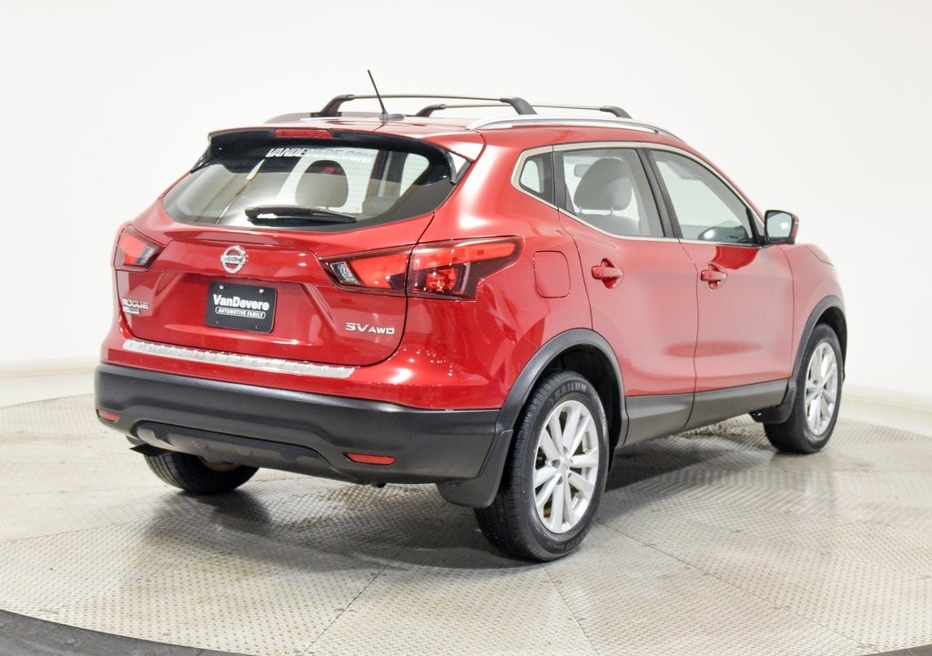 2017 Nissan Rogue Sport SV