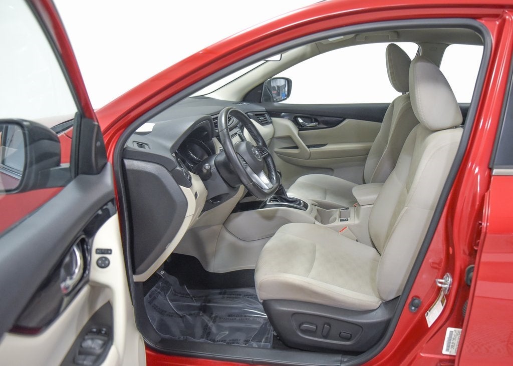 2017 Nissan Rogue Sport SV