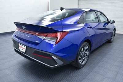 2025 Hyundai Elantra Hybrid SEL Sport