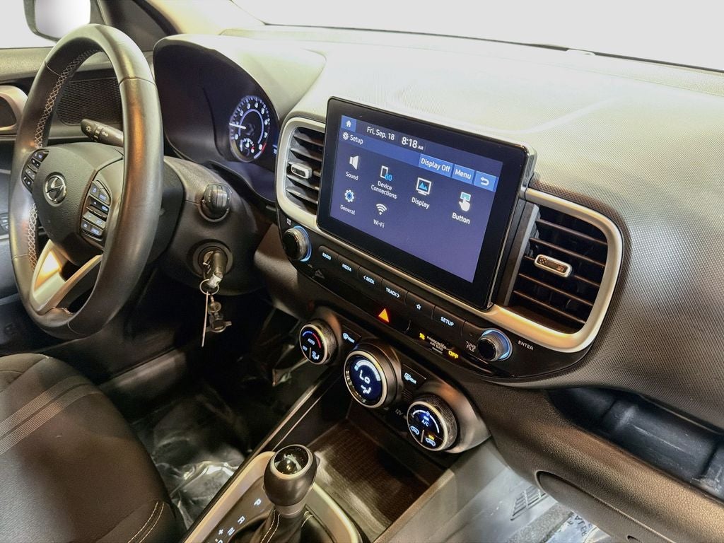 2022 Hyundai Venue SEL