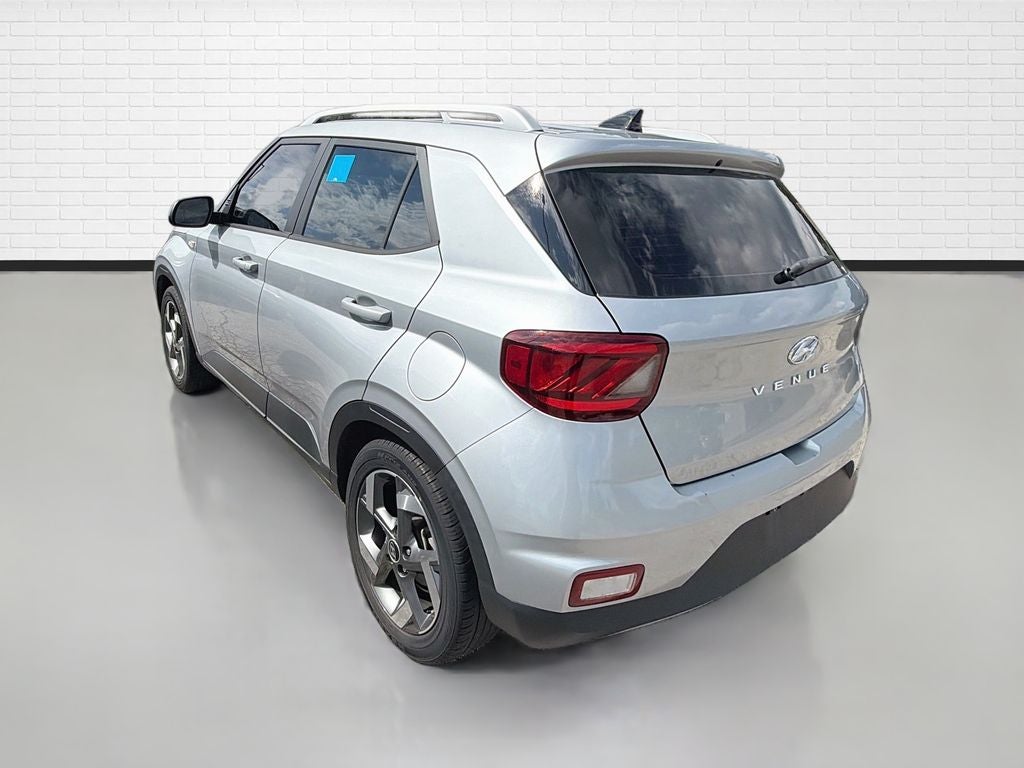2022 Hyundai Venue SEL
