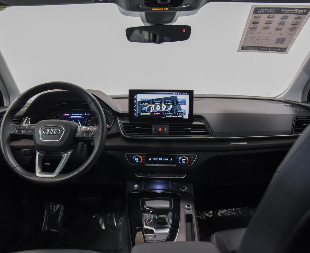 2023 Audi Q5 45 S line Premium quattro