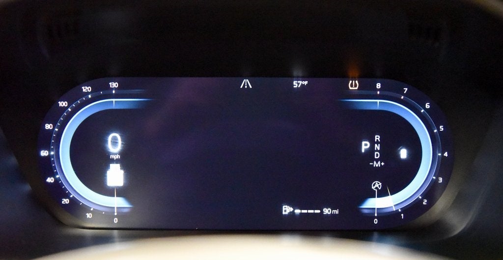 2022 Volvo XC60 B5 Momentum