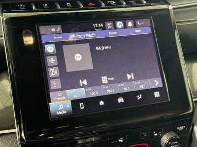 2021 Jeep Grand Cherokee L Laredo