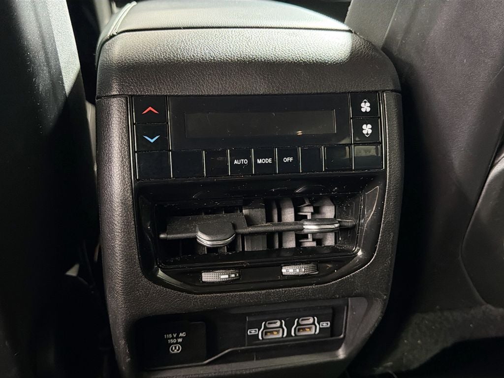 2021 Jeep Grand Cherokee L Laredo
