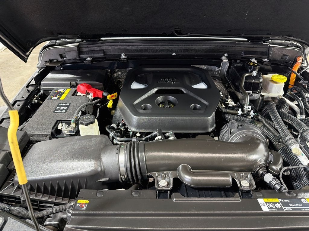 2024 Jeep Wrangler Sahara 4xe