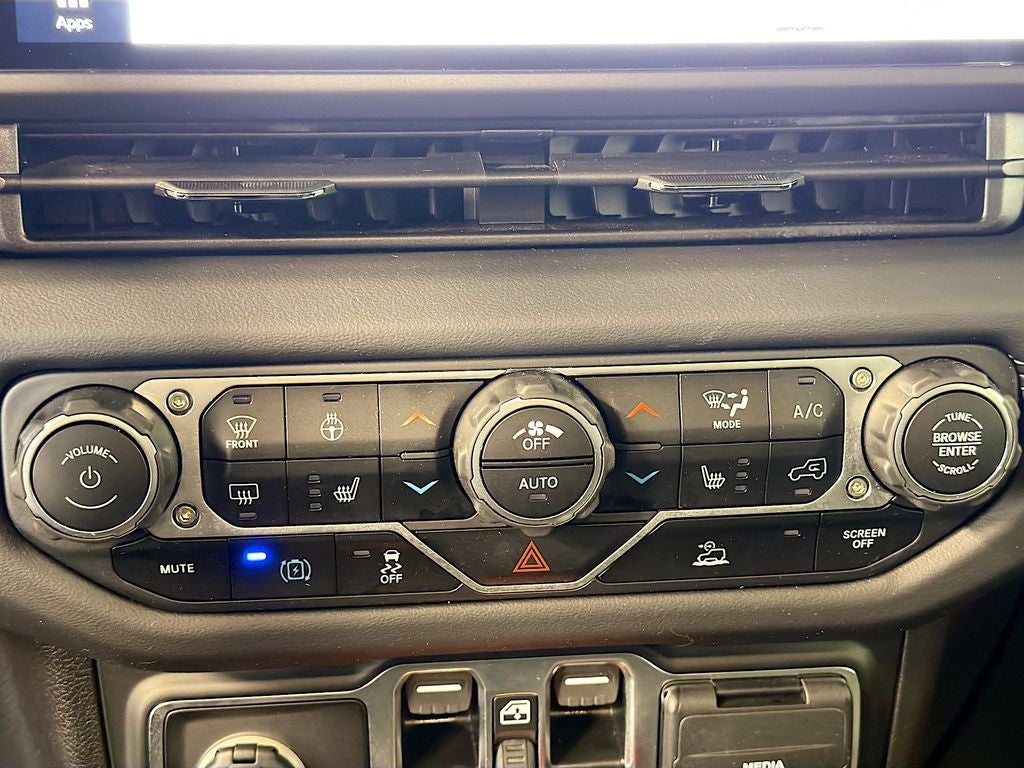 2025 Jeep Wrangler Sahara 4xe