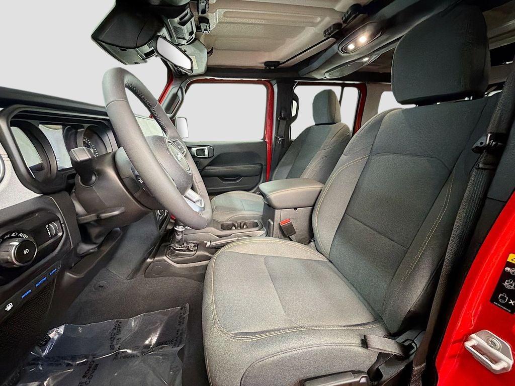 2025 Jeep Wrangler Sahara 4xe