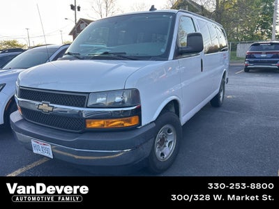 2018 Chevrolet Express 3500 LT Passenger