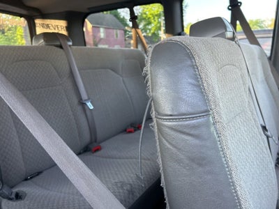 2018 Chevrolet Express 3500 LT Passenger