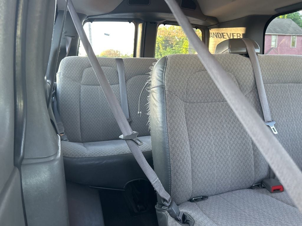 2018 Chevrolet Express 3500 LT Passenger