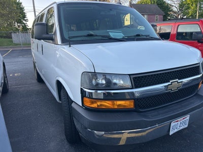 2018 Chevrolet Express 3500 LT Passenger
