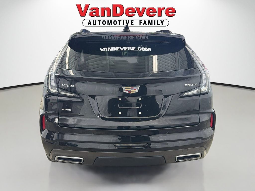 2024 Cadillac XT4 Sport