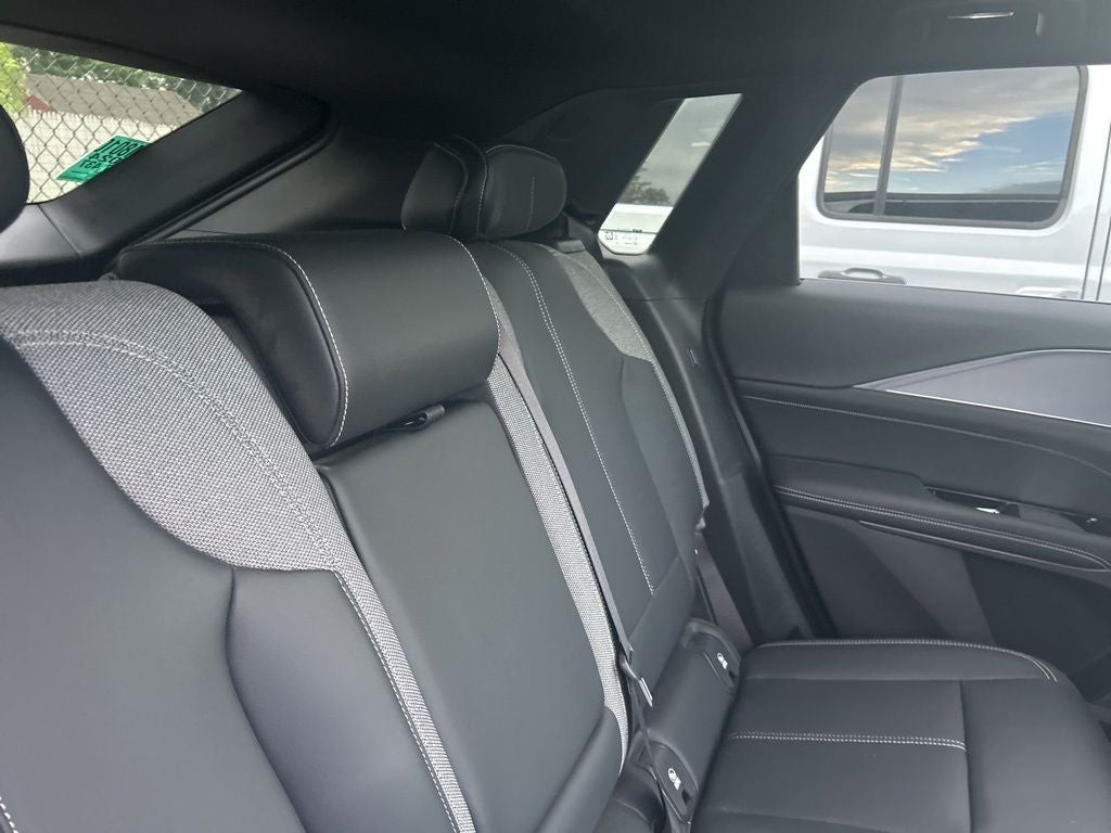 2024 Cadillac LYRIQ Tech