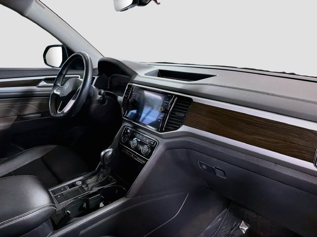 2022 Volkswagen Atlas 2.0T SE w/Technology