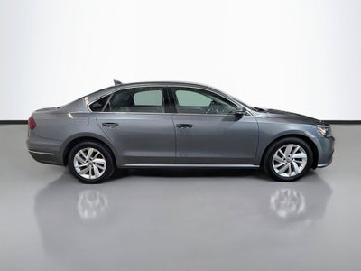 2018 Volkswagen Passat Base