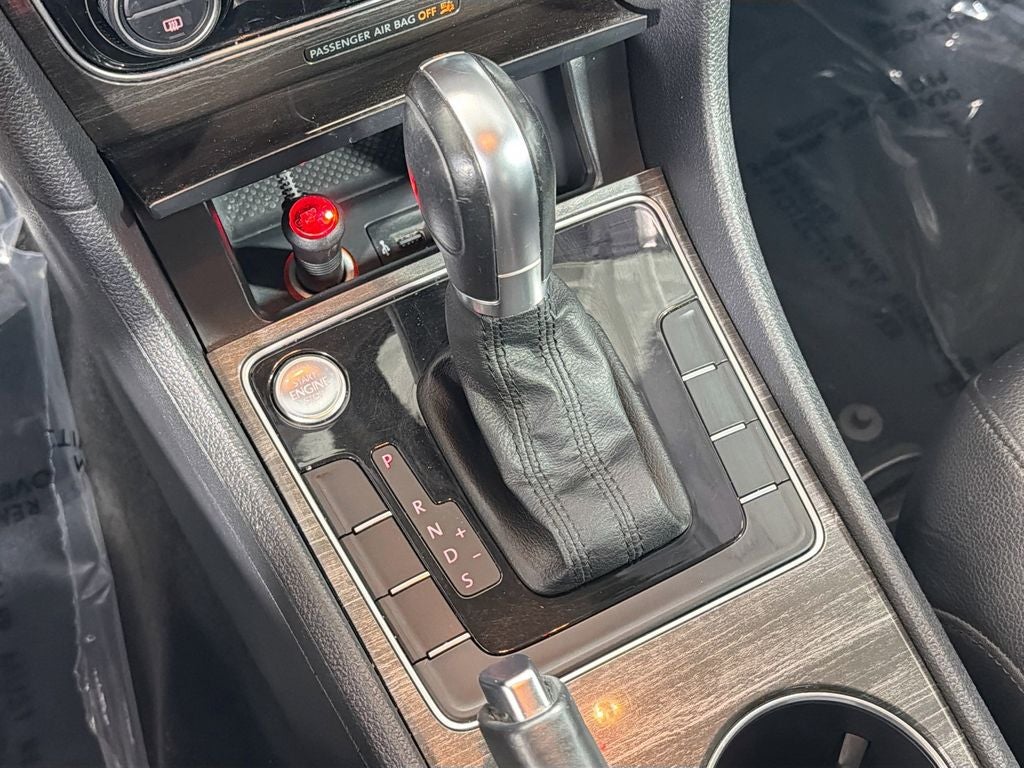 2018 Volkswagen Passat Base
