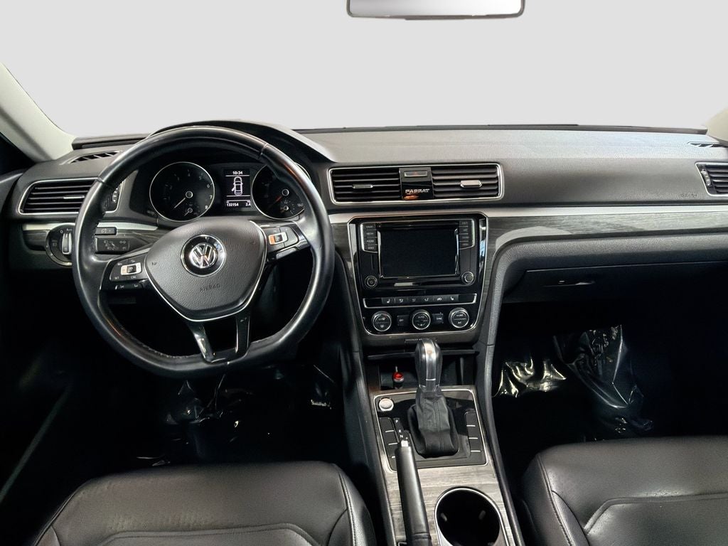 2018 Volkswagen Passat Base