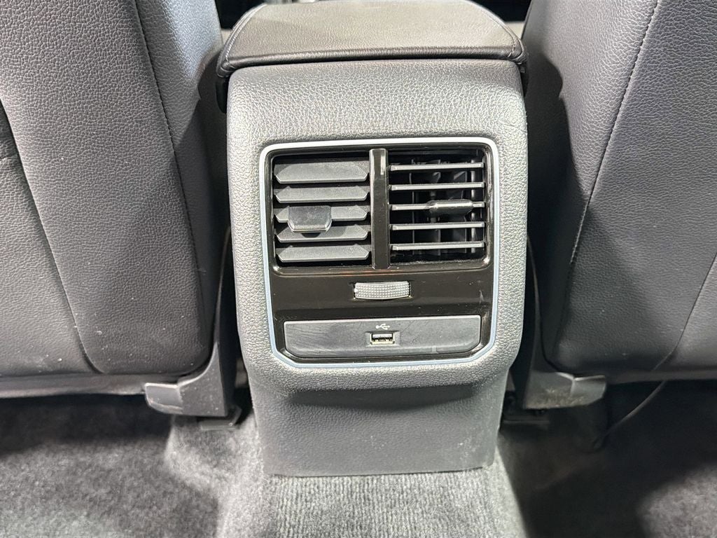 2018 Volkswagen Passat Base