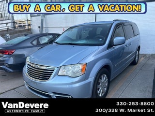 2013 Chrysler Town &amp; Country Touring