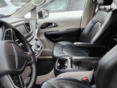 2020 Chrysler Voyager LXI