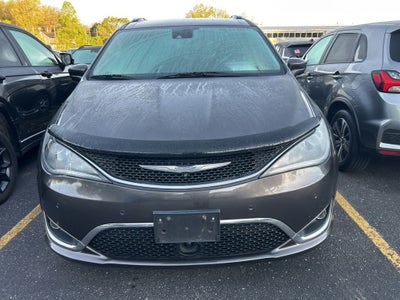 2017 Chrysler Pacifica Touring L Plus