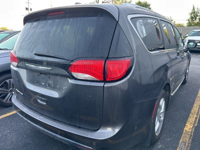 2017 Chrysler Pacifica Touring L Plus