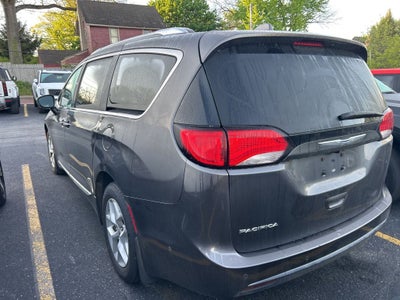 2017 Chrysler Pacifica Touring L Plus