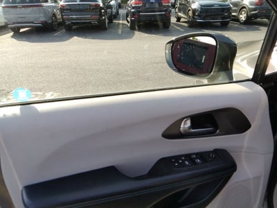 2021 Chrysler Pacifica Touring