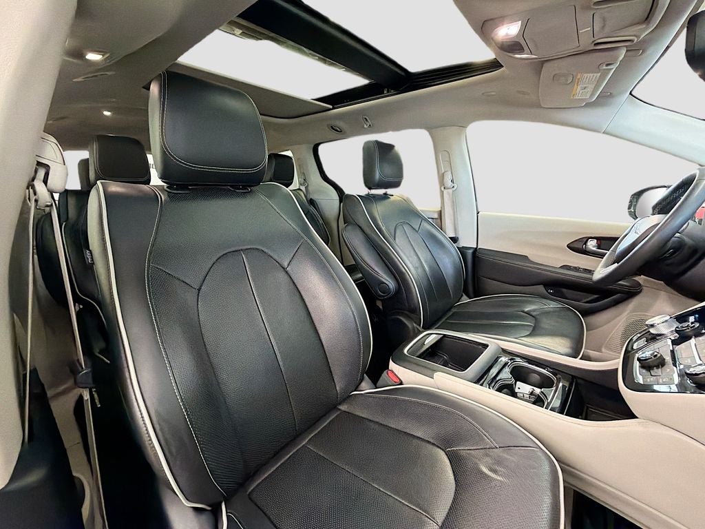 2023 Chrysler Pacifica Hybrid Limited