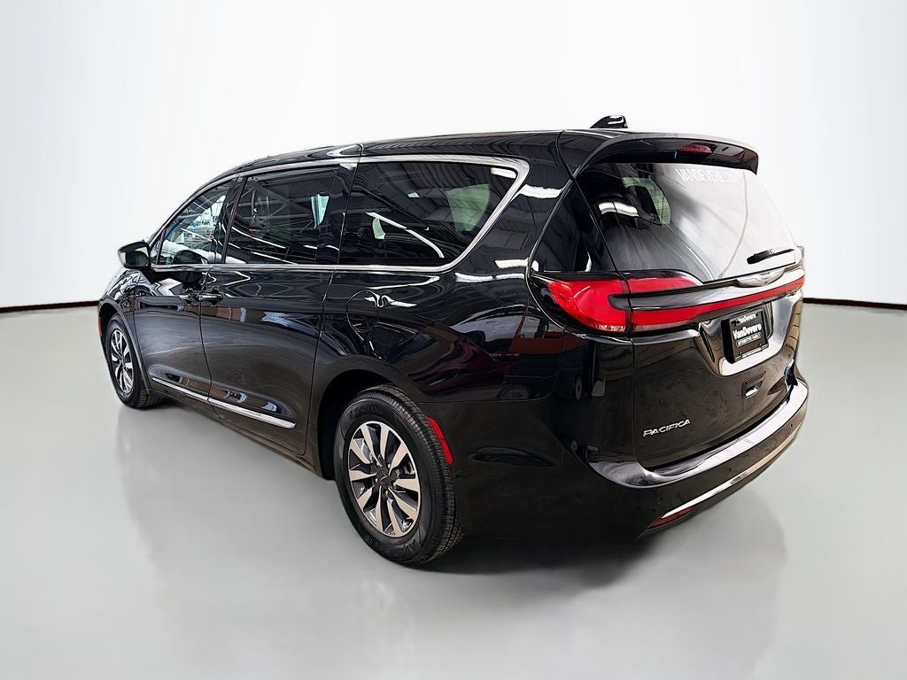 2023 Chrysler Pacifica Hybrid Limited