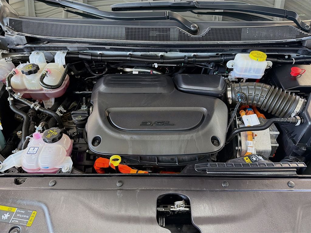 2024 Chrysler Pacifica Hybrid Select