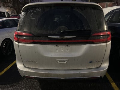 2024 Chrysler Pacifica Hybrid Select