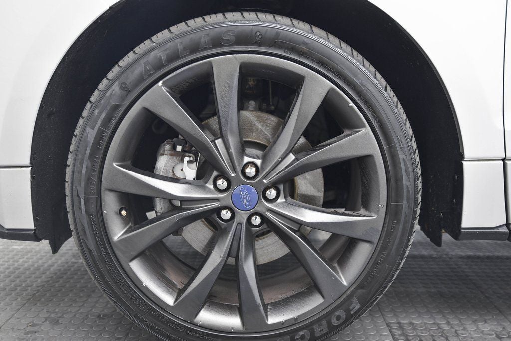 2016 Ford Edge Sport