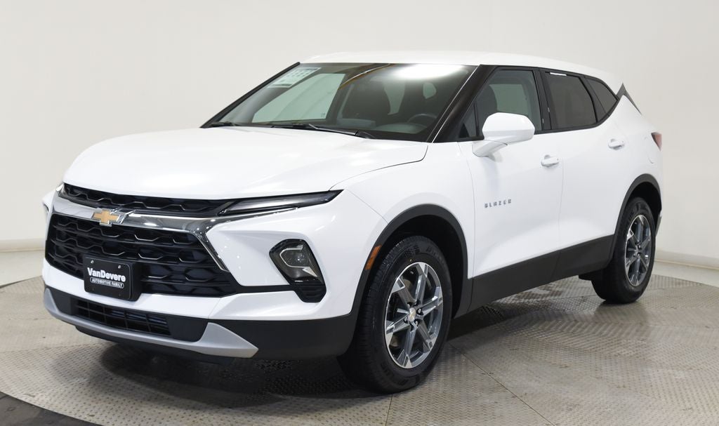 2025 Chevrolet Blazer LT