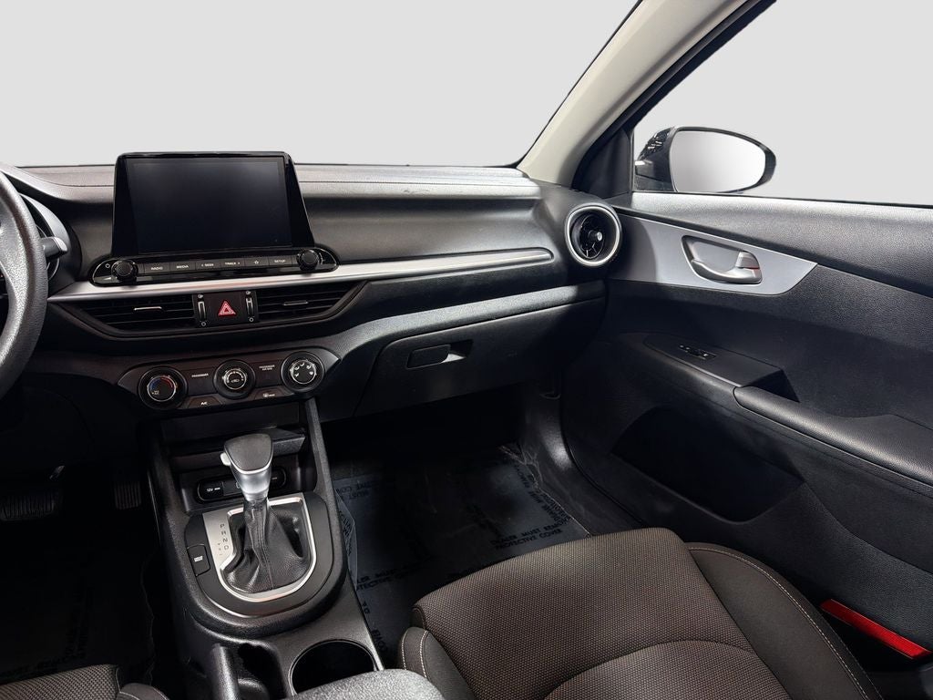 2023 Kia Forte LX