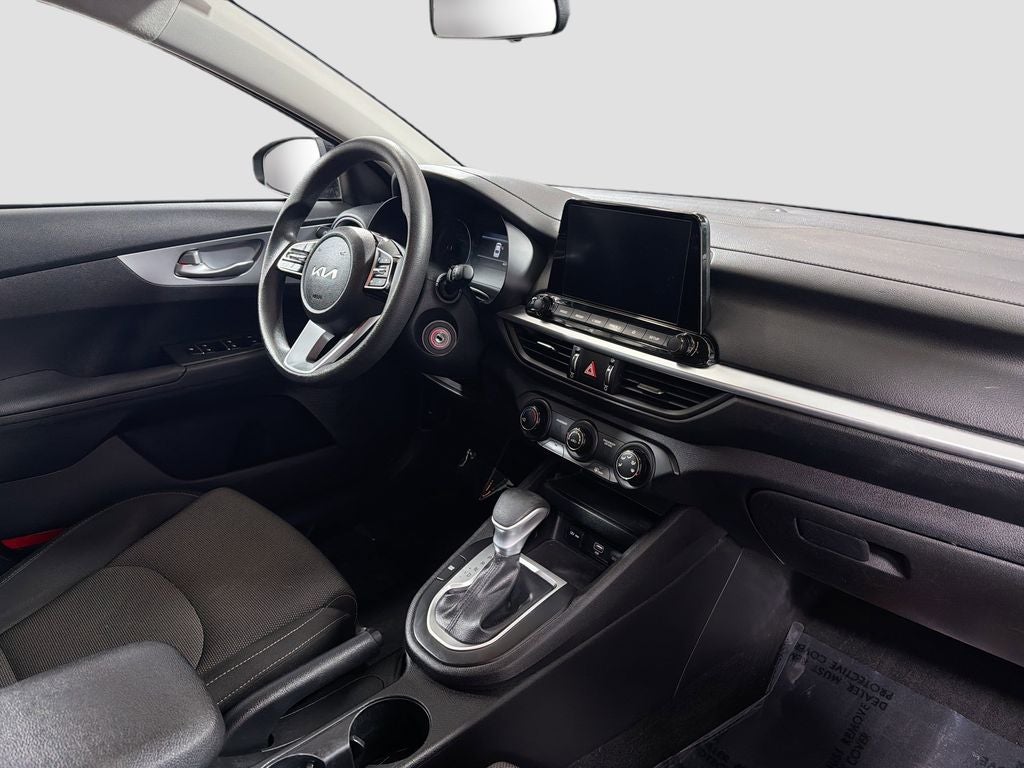 2023 Kia Forte LX