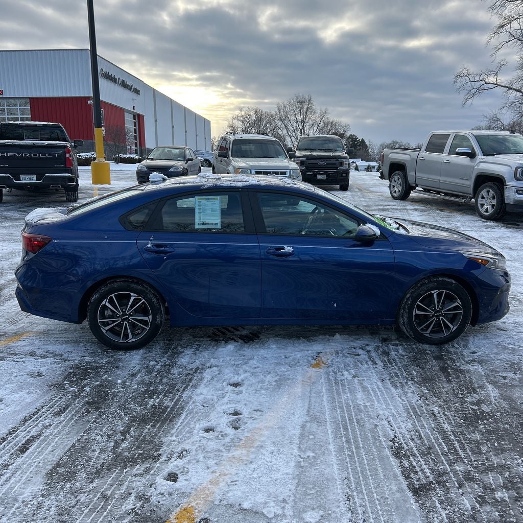 2023 Kia Forte LXS