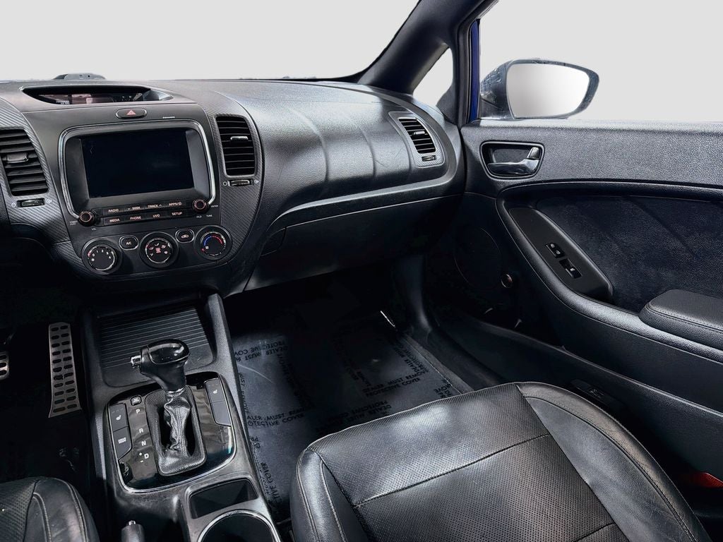 2017 Kia Forte5 SX