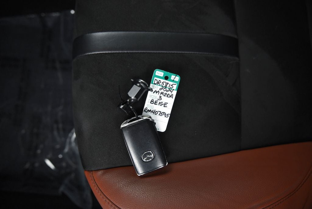 2024 Mazda Mazda3 2.5 Carbon Turbo