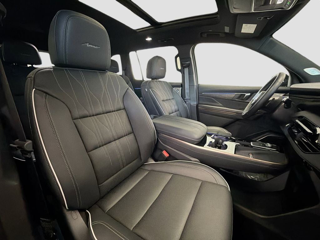 2025 Buick Enclave Avenir