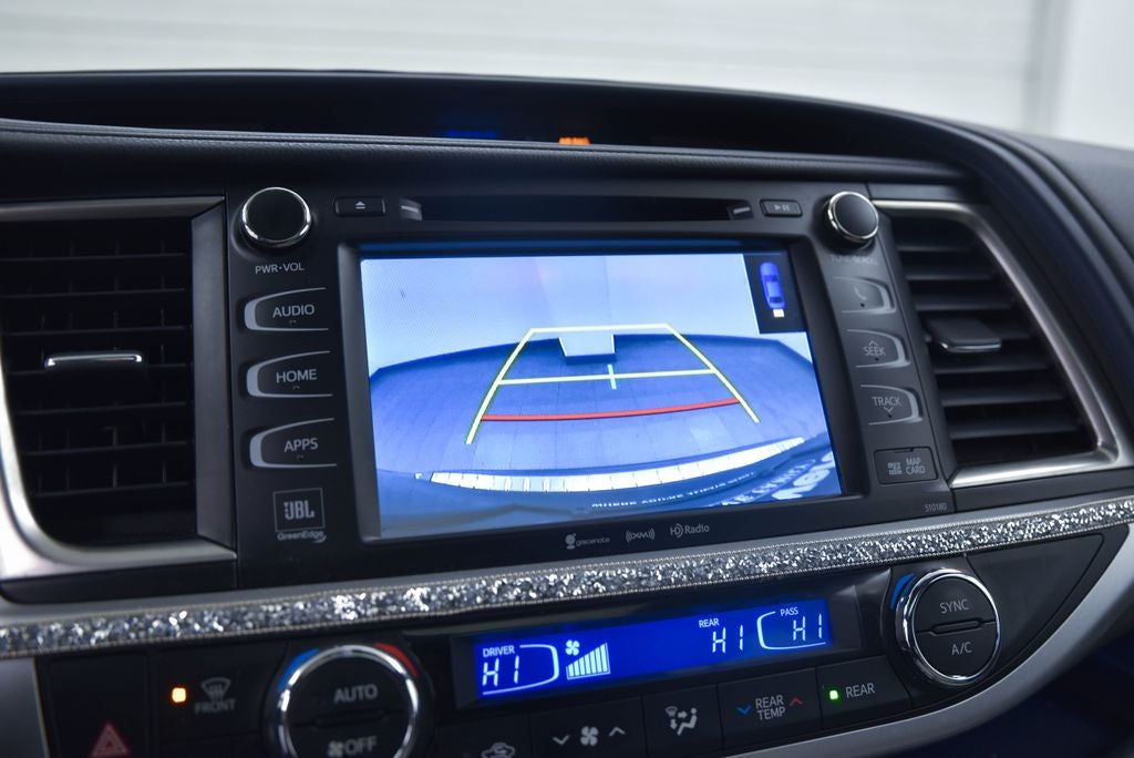 2018 Toyota Highlander Base