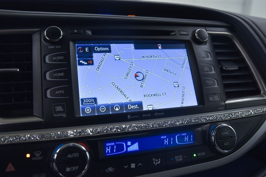 2018 Toyota Highlander Base